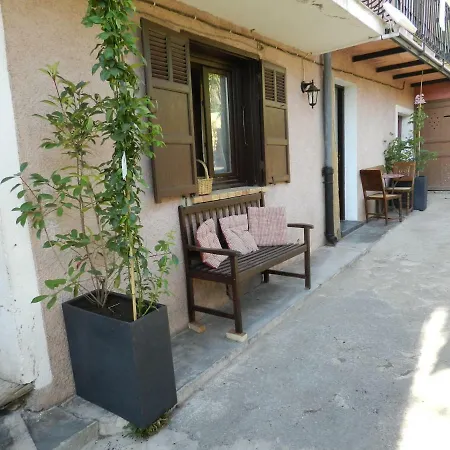 La Maison De Josephine Apartment *
